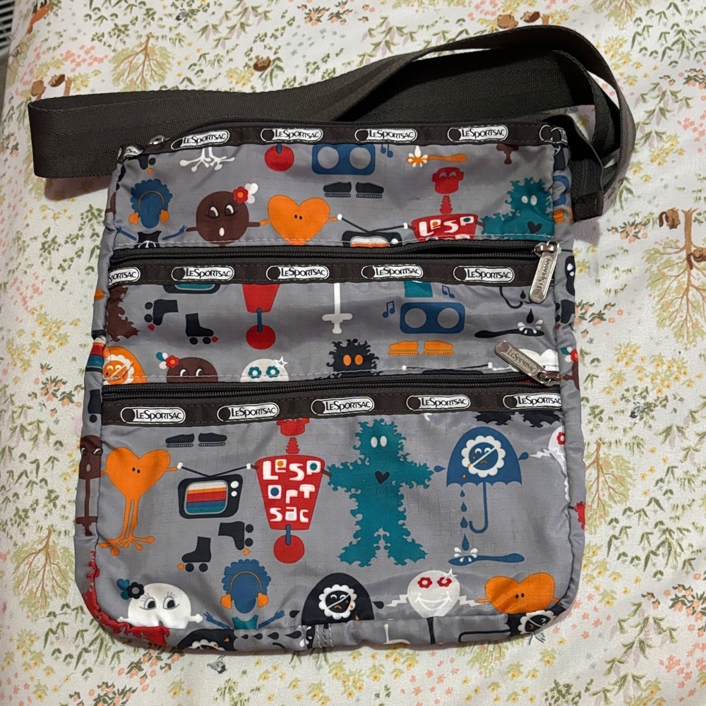 LESPORTSAC Robot Retro Print Crossbody Triple Pocket Travel Shoulder Bag